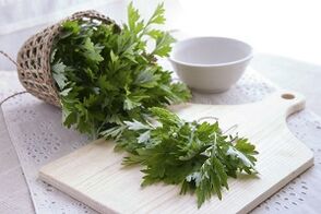 fresh herbs to cleanse the body from parasites
